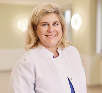 Dr. Gabriele Fries